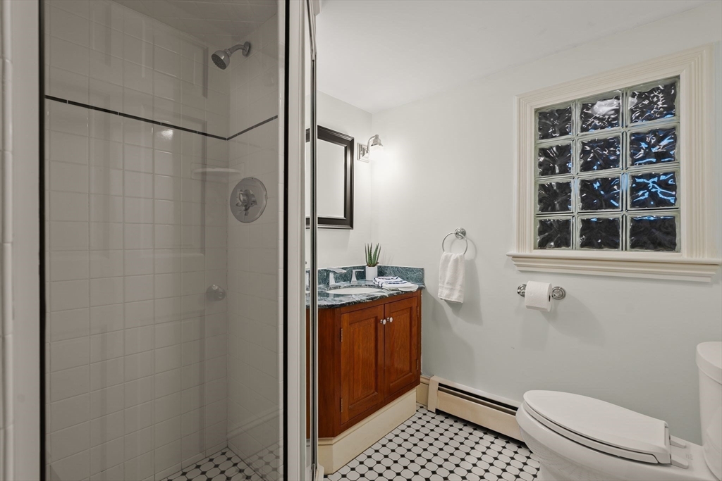 59 Harbor Avenue Marblehead, MA 01945 - Photo 34 of 38