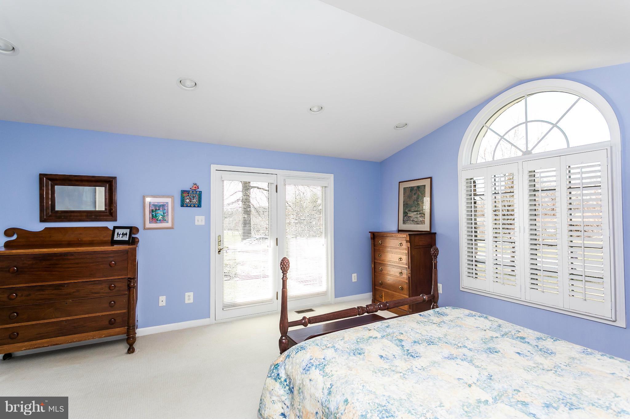 553 Valley View Road Baltimore, MD 21286 - Photo 15 of 28 Master Bedroom