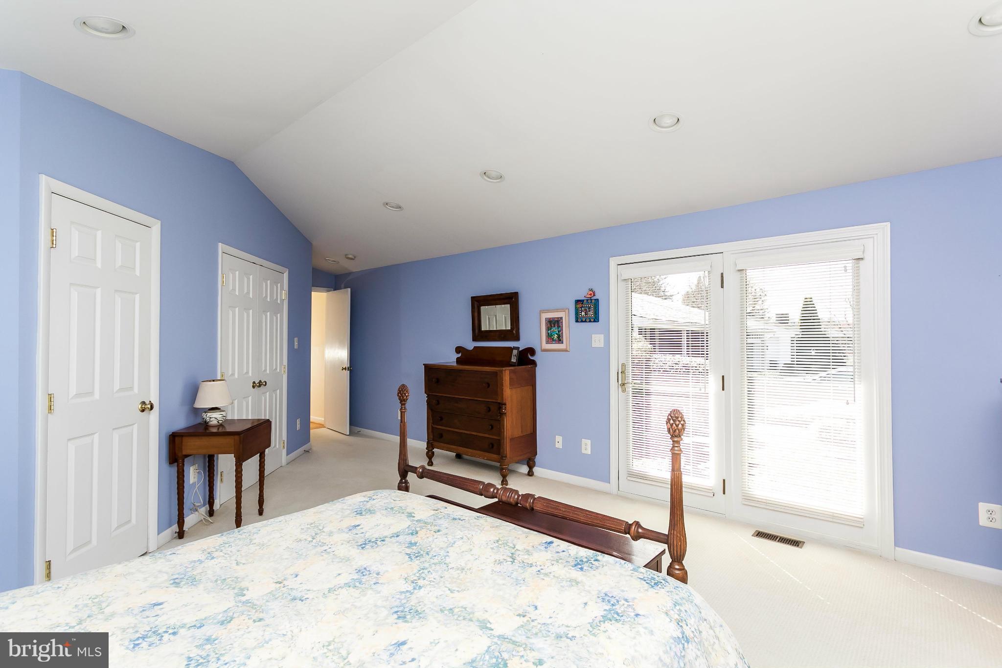 553 Valley View Road Baltimore, MD 21286 - Photo 16 of 28 Master Bedroom