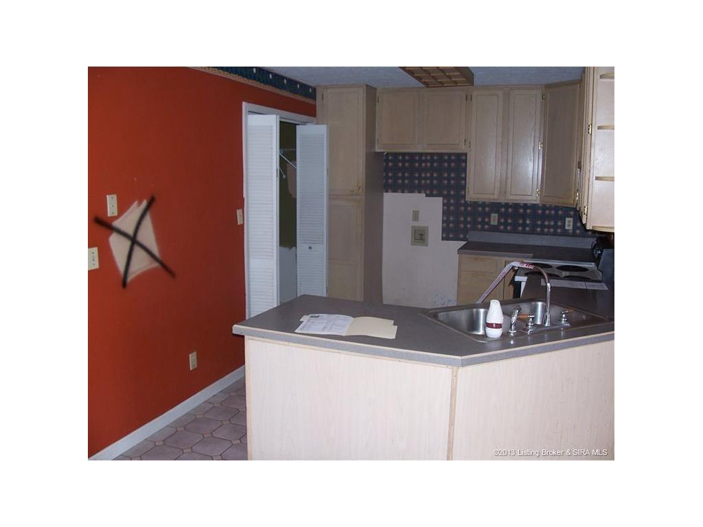 8950 Loggins Road Northeast Georgetown, IN 47122 - Photo 8 of 11
