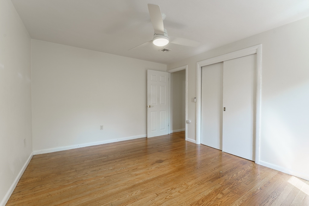71 Hilltop Street Springfield, MA 01128 - Photo 12 of 36 Gallery Image 12