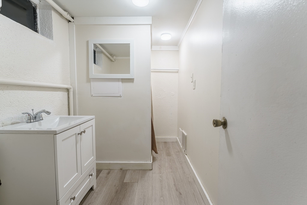 71 Hilltop Street Springfield, MA 01128 - Photo 23 of 36 Gallery Image 23