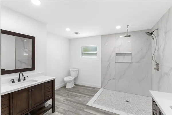 $4,500 | 4996 49th Street, Vero Beach, FL 32967