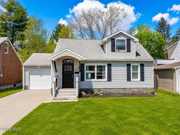 $275,000 | 2023 Robinwood Avenue, Rotterdam, NY 12306