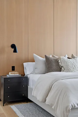 $2,375,000 | 255 Hennepin Avenue, Unit 3304, Minneapolis, MN 55401