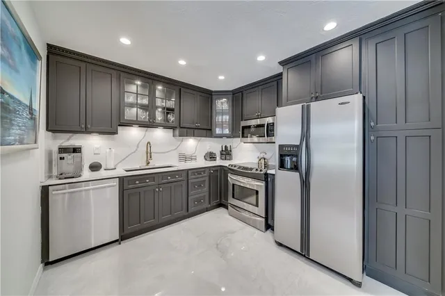 $19,995 | 417 Northeast 15th Avenue, Fort Lauderdale, FL 33301