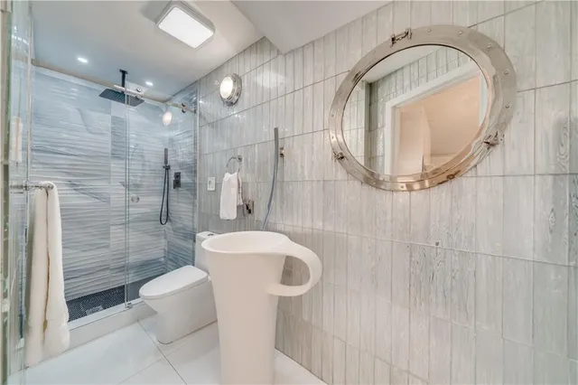 $19,995 | 417 Northeast 15th Avenue, Fort Lauderdale, FL 33301