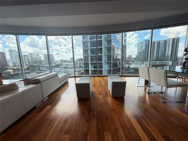 $1,095,000 | 1600 Post Oak Boulevard, Unit 1206, Houston, TX 77056