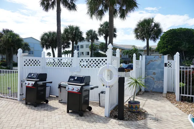 $444,000 | 2370 Northeast Ocean Boulevard, Unit C305, Stuart, FL 34996