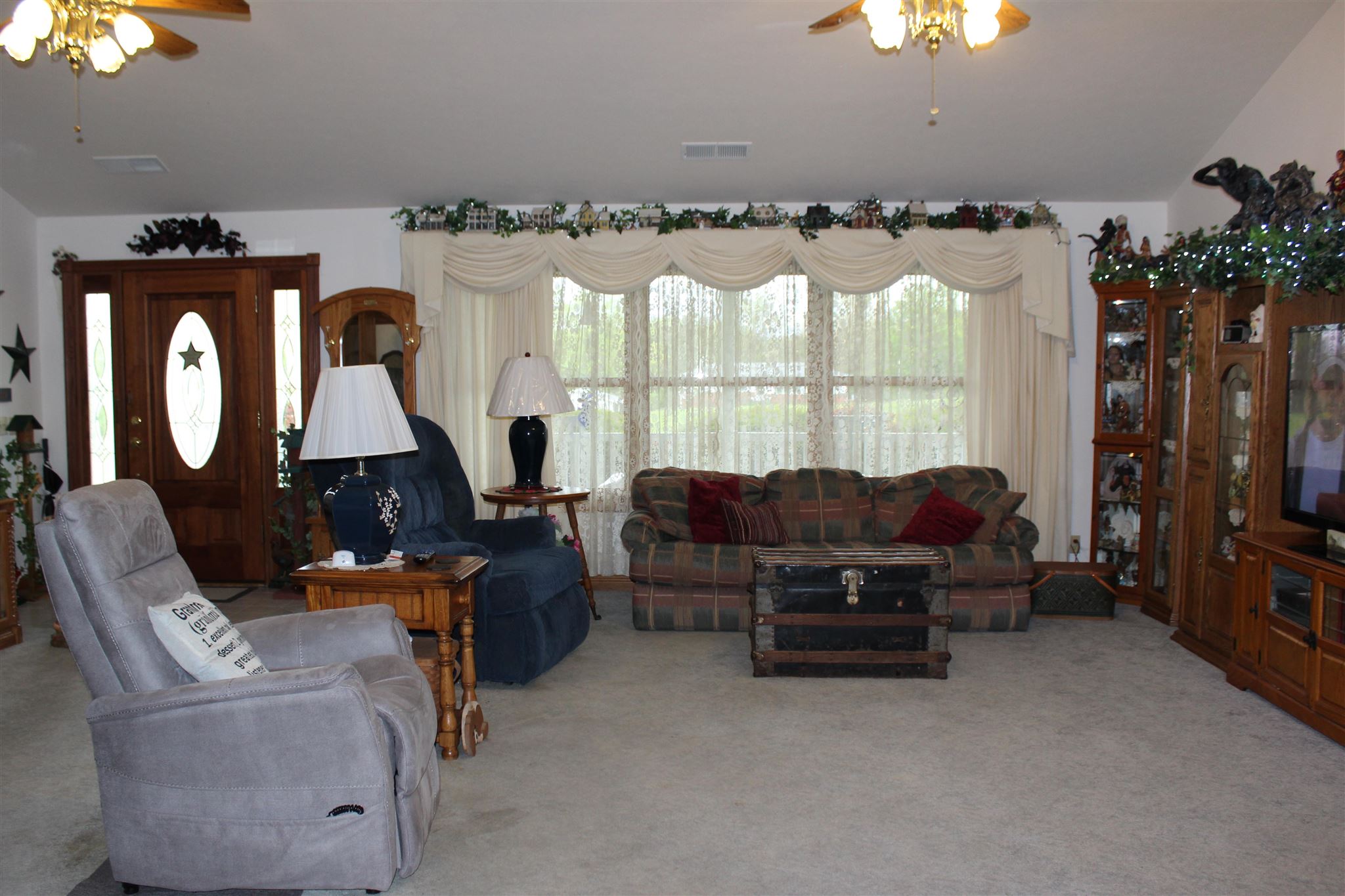 636 East Antioch Road Bloomfield, IN 47424 - Photo 4 of 27