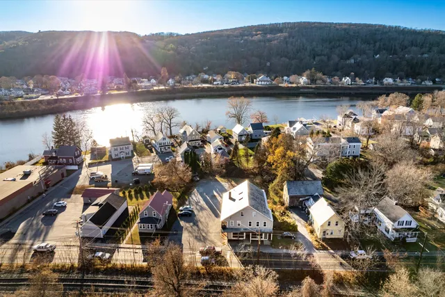 $325,000 | 16 Church Street, Walpole, NH 03609