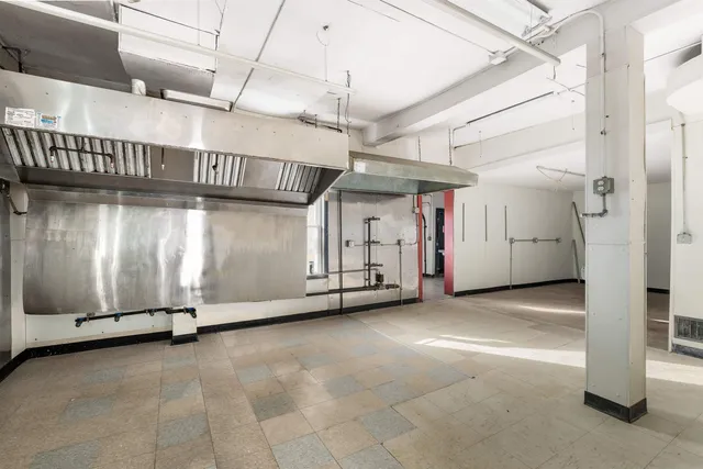 $325,000 | 16 Church Street, Walpole, NH 03609