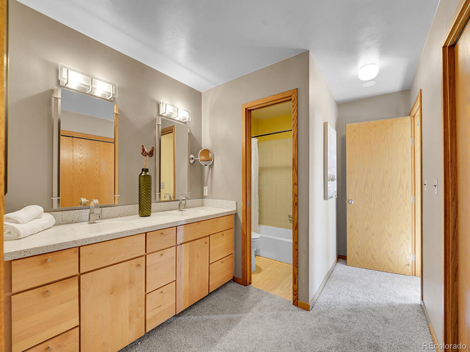 25 Oak Ridge Drive Castle Rock, CO 80104 - Photo 14 of 49