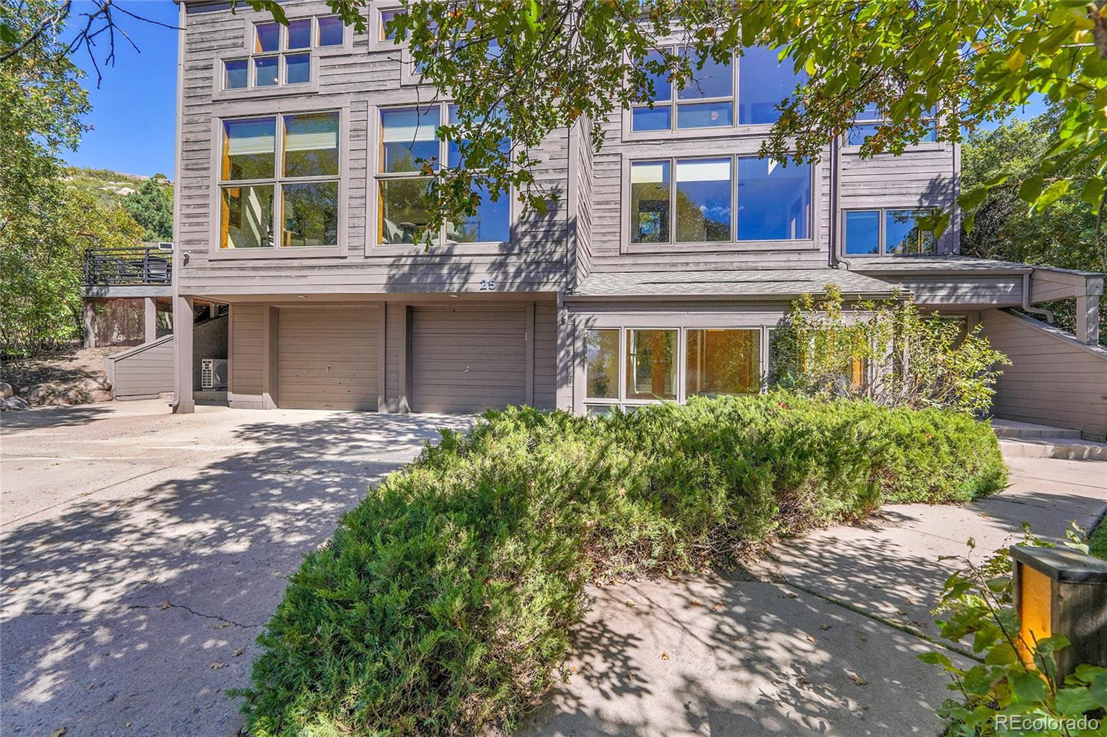 25 Oak Ridge Drive Castle Rock, CO 80104 - Photo 4 of 49