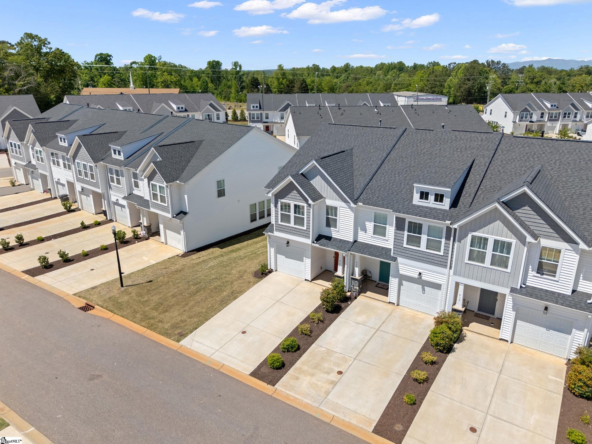 415 Hazelcote Road Greenville, SC 29611 - Photo 38 of 43