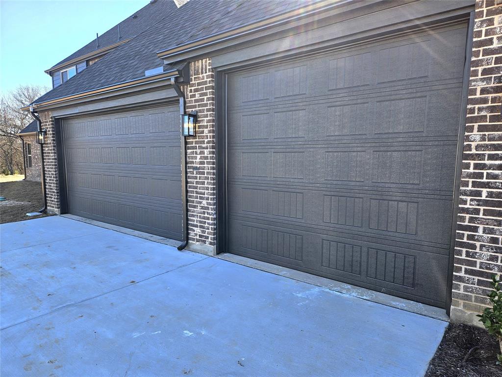 128 Red Fox Trail Godley, TX 76044 - Photo 16 of 19 a view of wooden door
