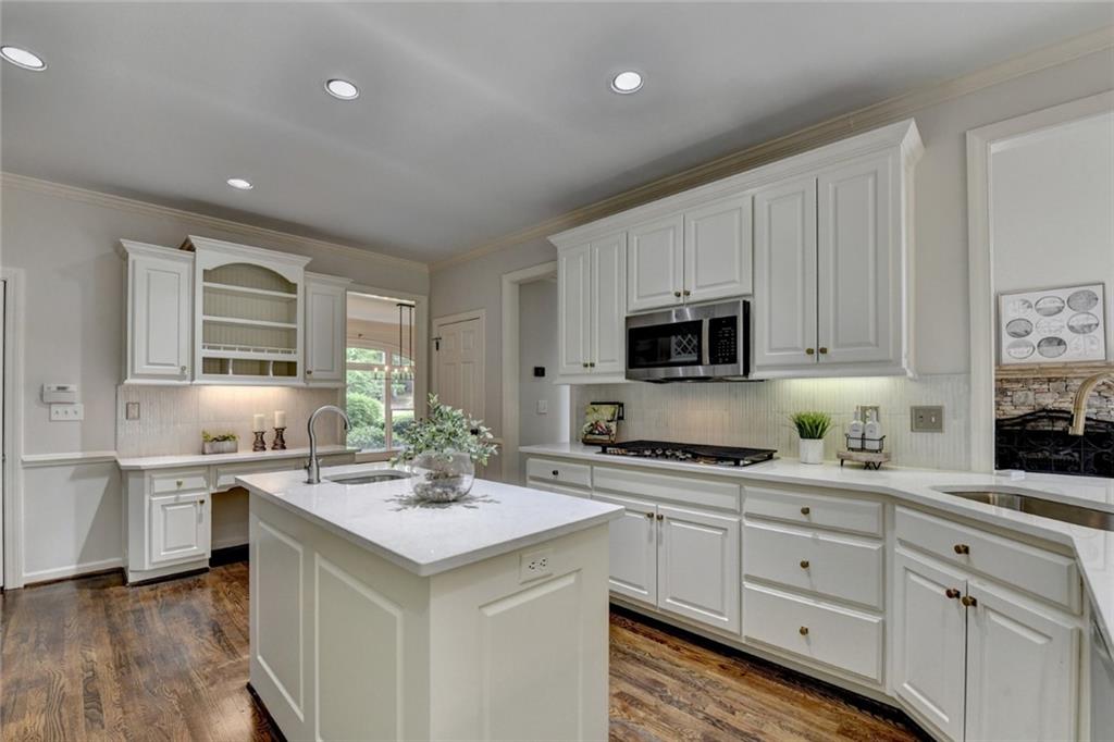 855 Autumn Close Alpharetta, GA 30004 - Photo 39 of 154