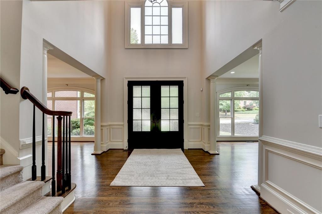 855 Autumn Close Alpharetta, GA 30004 - Photo 5 of 154