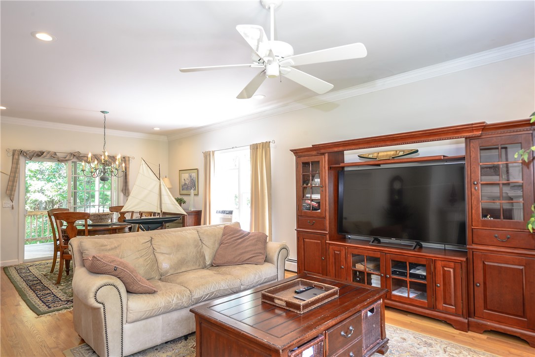 37 Small Pond Road Richmond, RI 02812 - Photo 4 of 35