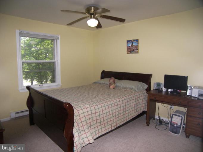 11333 Rambling Road Gaithersburg, MD 20879 - Photo 15 of 30 Bedroom #2