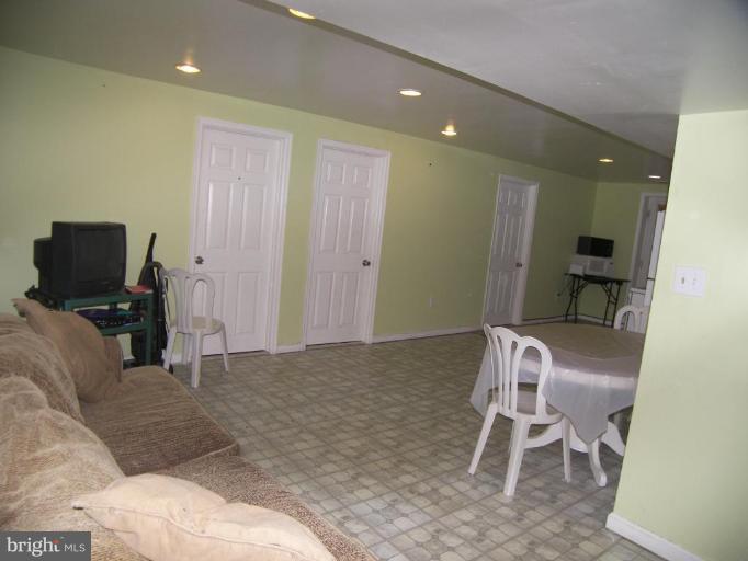 11333 Rambling Road Gaithersburg, MD 20879 - Photo 20 of 30 Basement #2