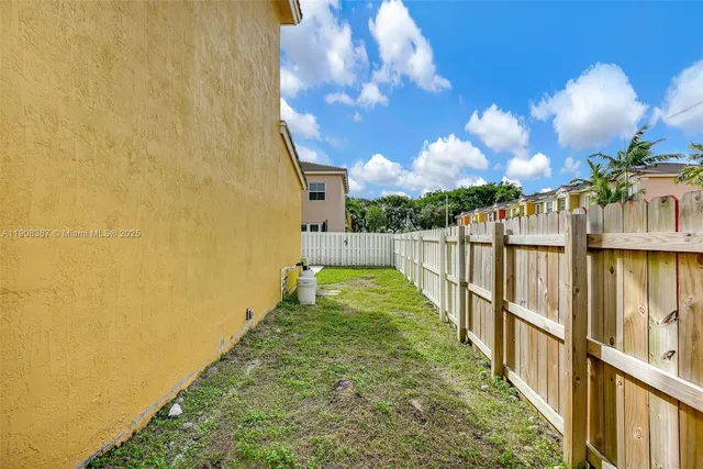 $365,000 | 640 Southeast 1st Street, Homestead, FL 33030