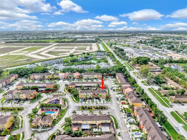 $365,000 | 640 Southeast 1st Street, Homestead, FL 33030