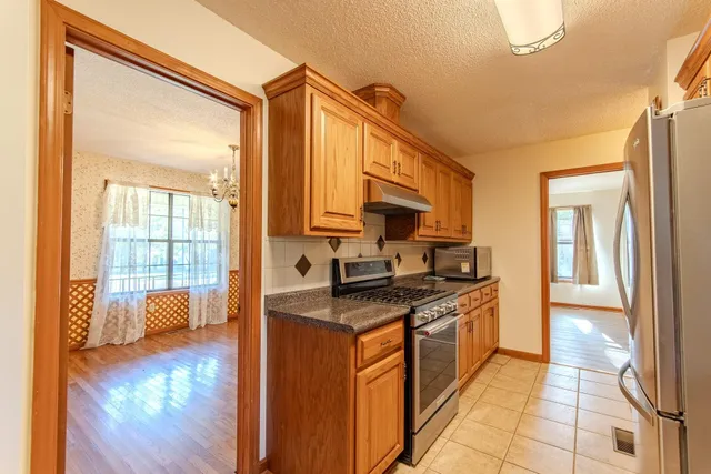 $250,000 | 841 Sanford Street, Henderson, TN 38340