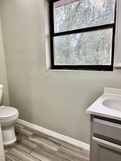 37 Cedar Tree Terrace Ocala, FL 34472 - Photo 9 of 21 a bathroom with a toilet