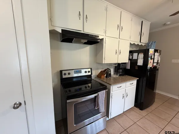 $1,850 | 3207 Timberlane Drive, Tyler, TX 75701