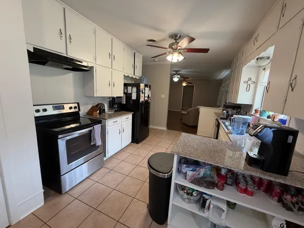 $1,850 | 3207 Timberlane Drive, Tyler, TX 75701