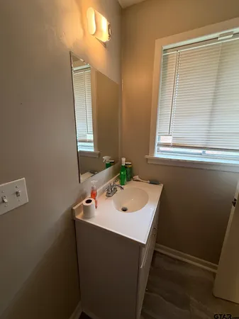 $1,850 | 3207 Timberlane Drive, Tyler, TX 75701