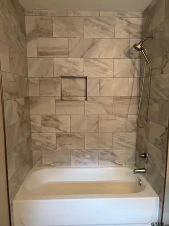 $1,850 | 3207 Timberlane Drive, Tyler, TX 75701
