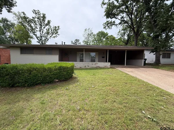 $1,850 | 3207 Timberlane Drive, Tyler, TX 75701