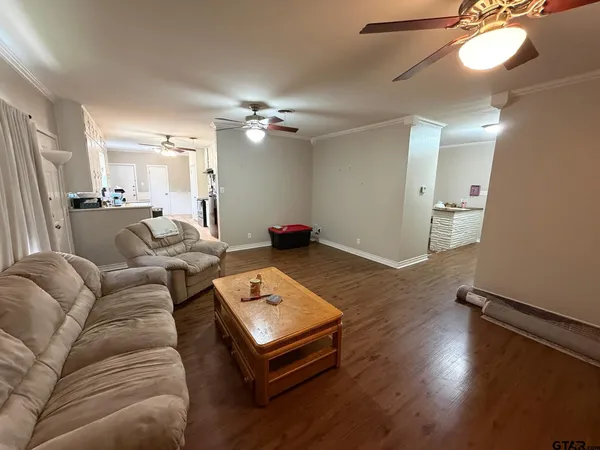 $1,850 | 3207 Timberlane Drive, Tyler, TX 75701