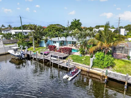 $2,000,000 | 5800 Northeast 7th Avenue, Boca Raton, FL 33487