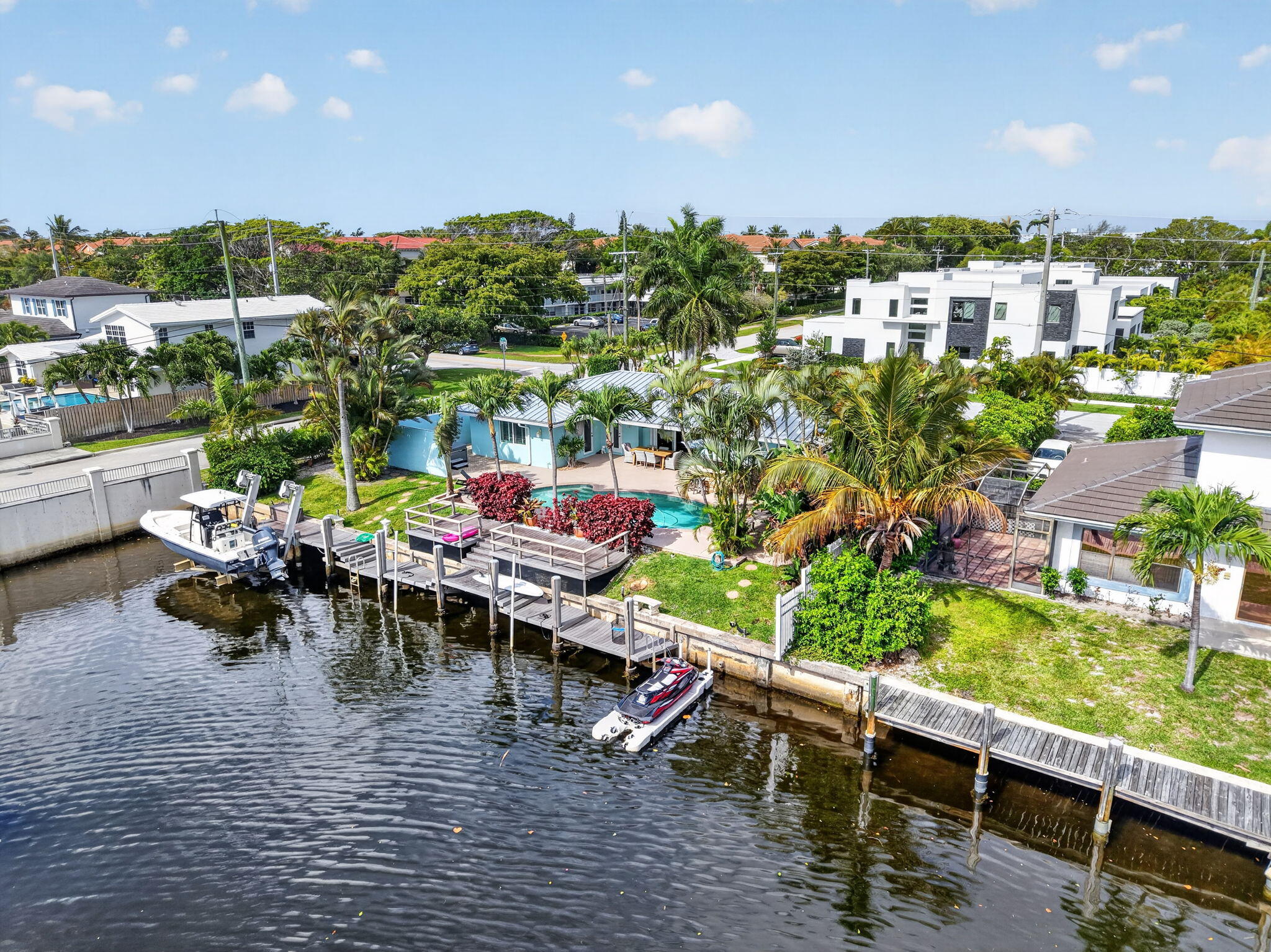 5800 Northeast 7th Avenue Boca Raton, FL 33487 - Photo 52 of 61 a view of a terrace with furniture