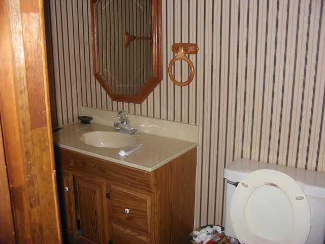 4995 Fishburn Street Columbus, OH 43207 - Photo 5 of 6