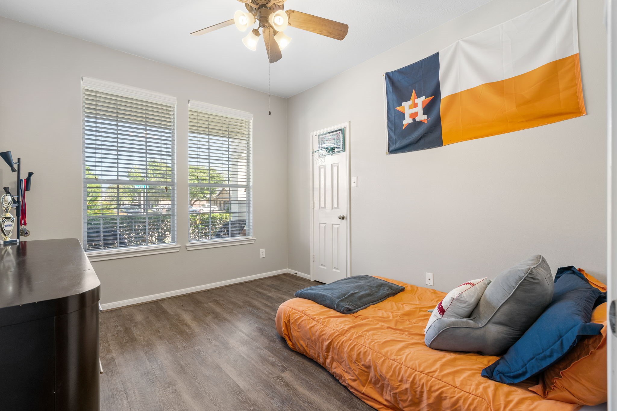20903 Manon Lane Spring, TX 77388 - Photo 23 of 31 a bedroom with bed and a window