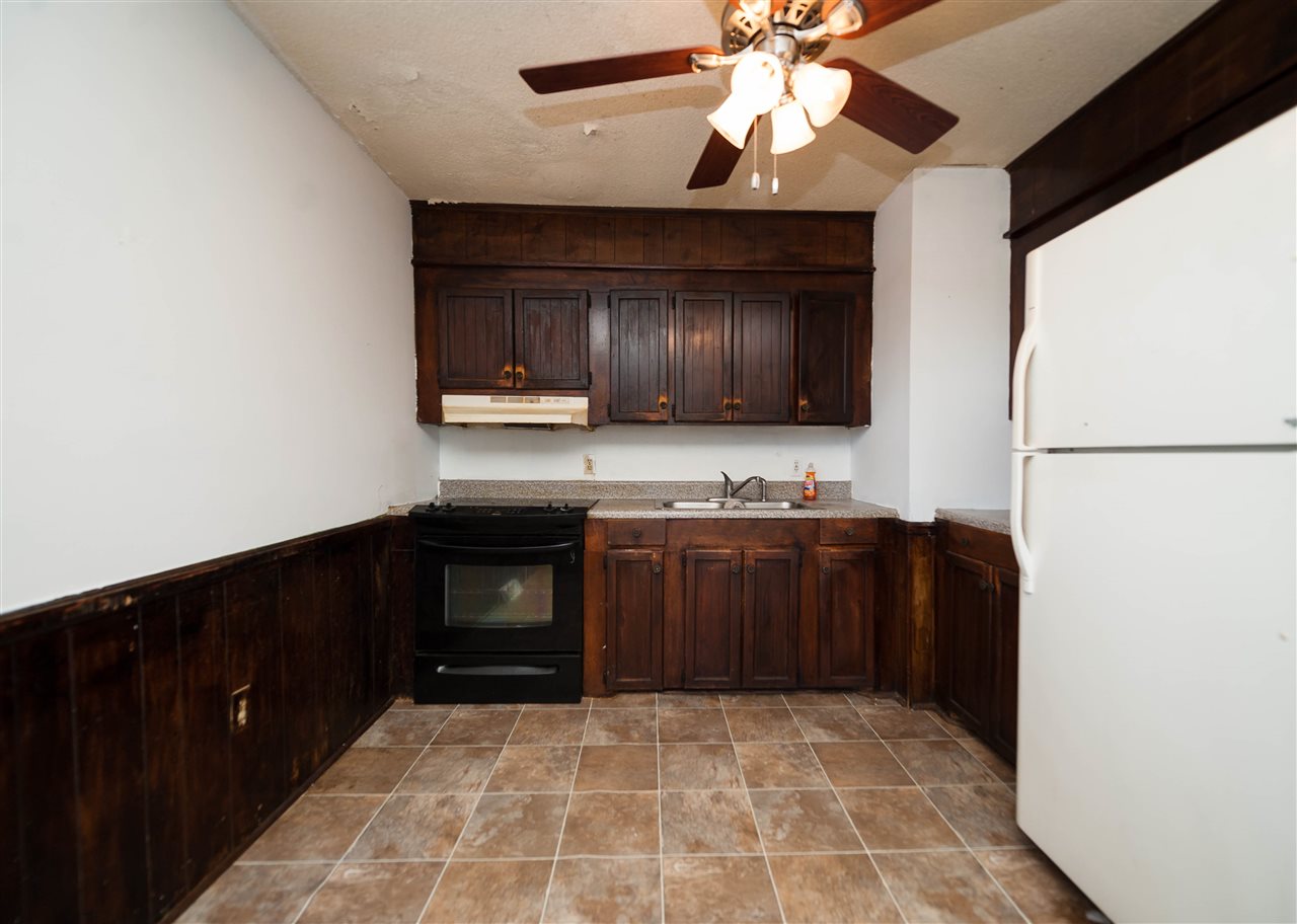 580 Jerusalem Road Pacolet, SC 29372 - Photo 7 of 25 Kitchen