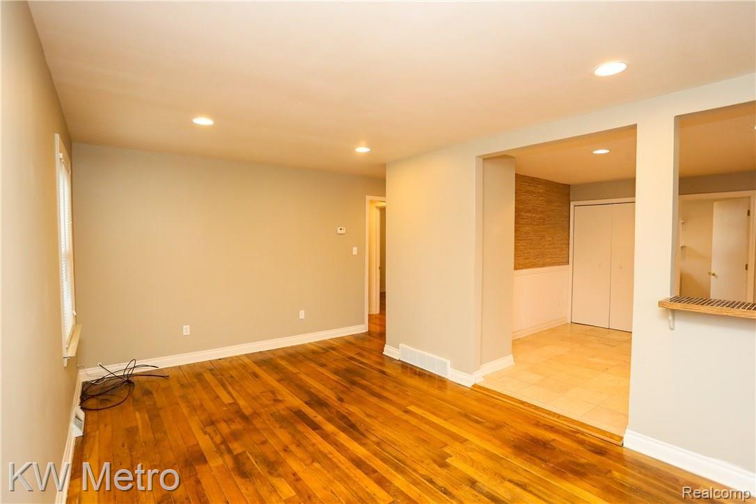 3039 Inman Street Ferndale, MI 48220 - Photo 3 of 23 Bennett-4.jpg