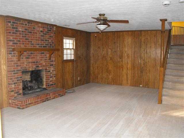 202 Overcreek Road Greenville, SC 29607 - Photo 3 of 12 Gallery Image 3