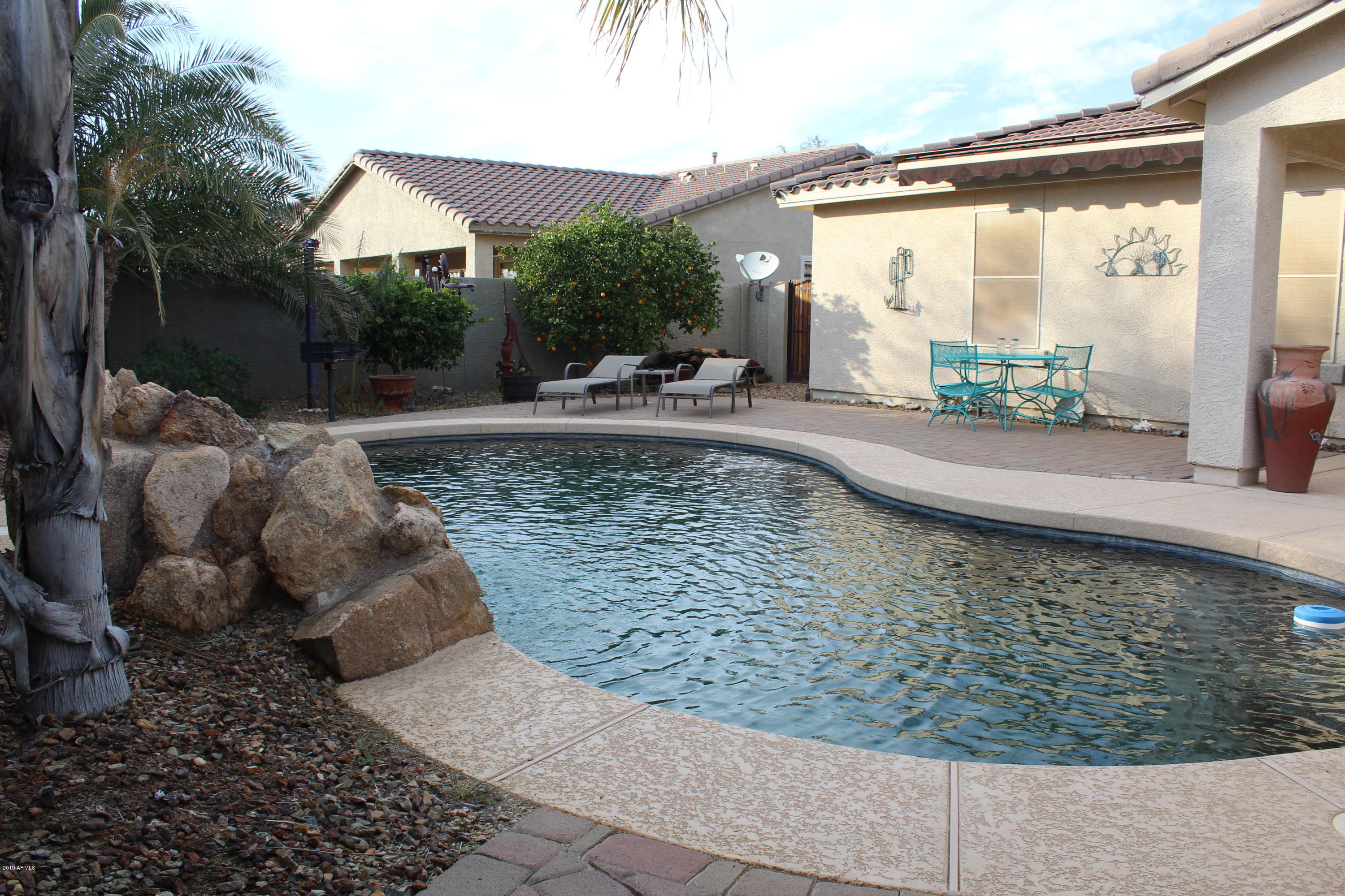 17675 West Red Bird Road Surprise, AZ 85387 - Photo 5 of 20 IMG_2674