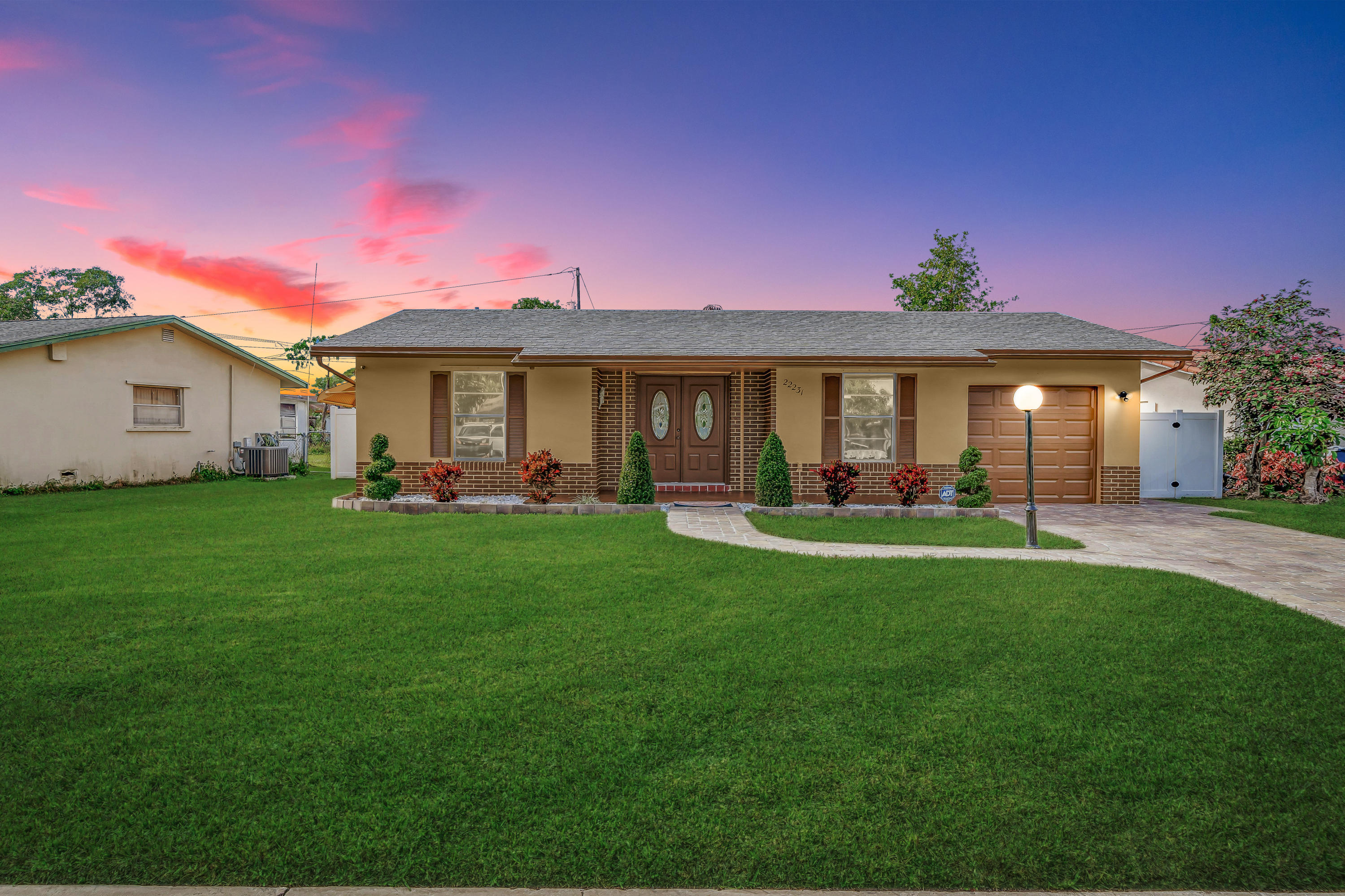 22231 Southwest 64th Way Boca Raton, FL 33428 - Photo 4 of 65 Fun Twilight