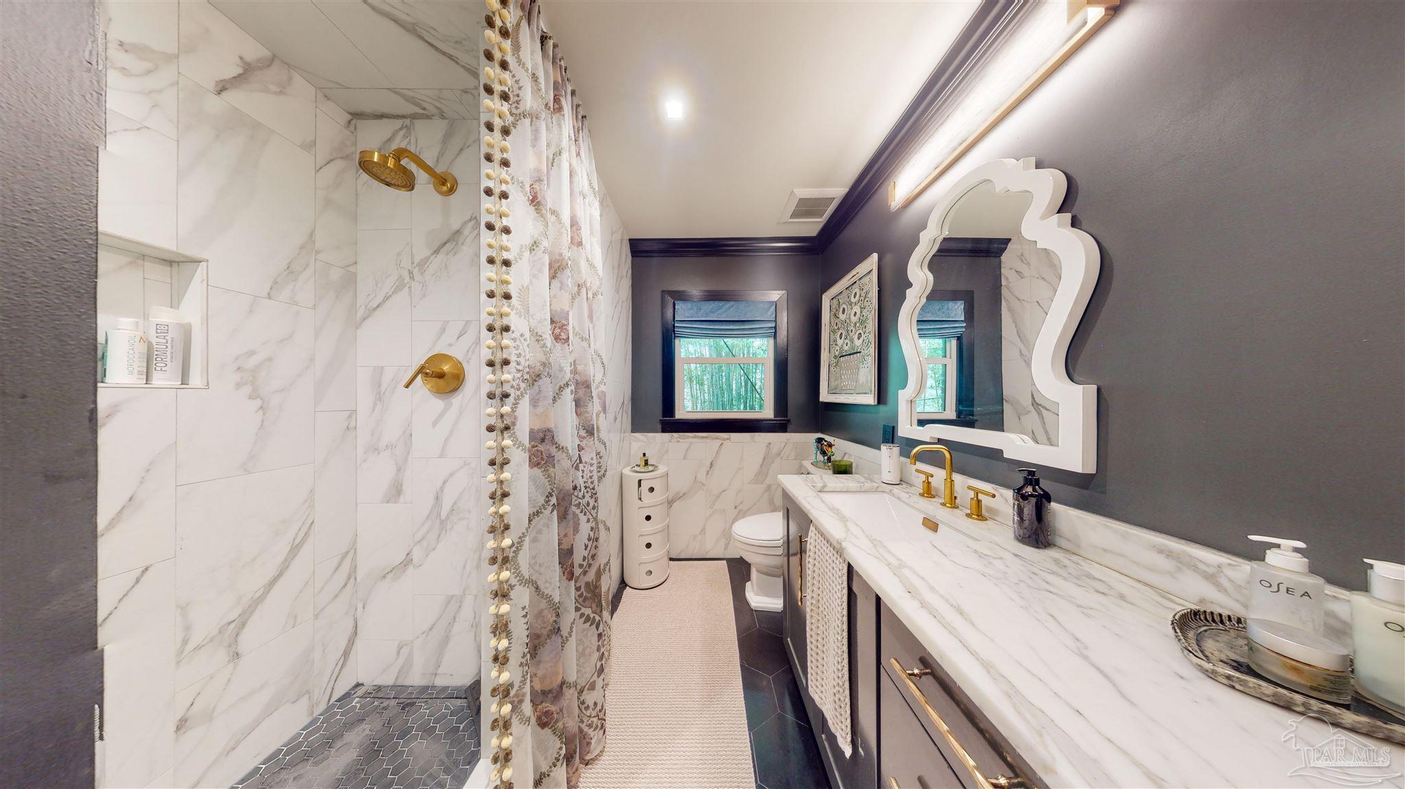 2275 East Cross Street Pensacola, FL 32503 - Photo 36 of 45