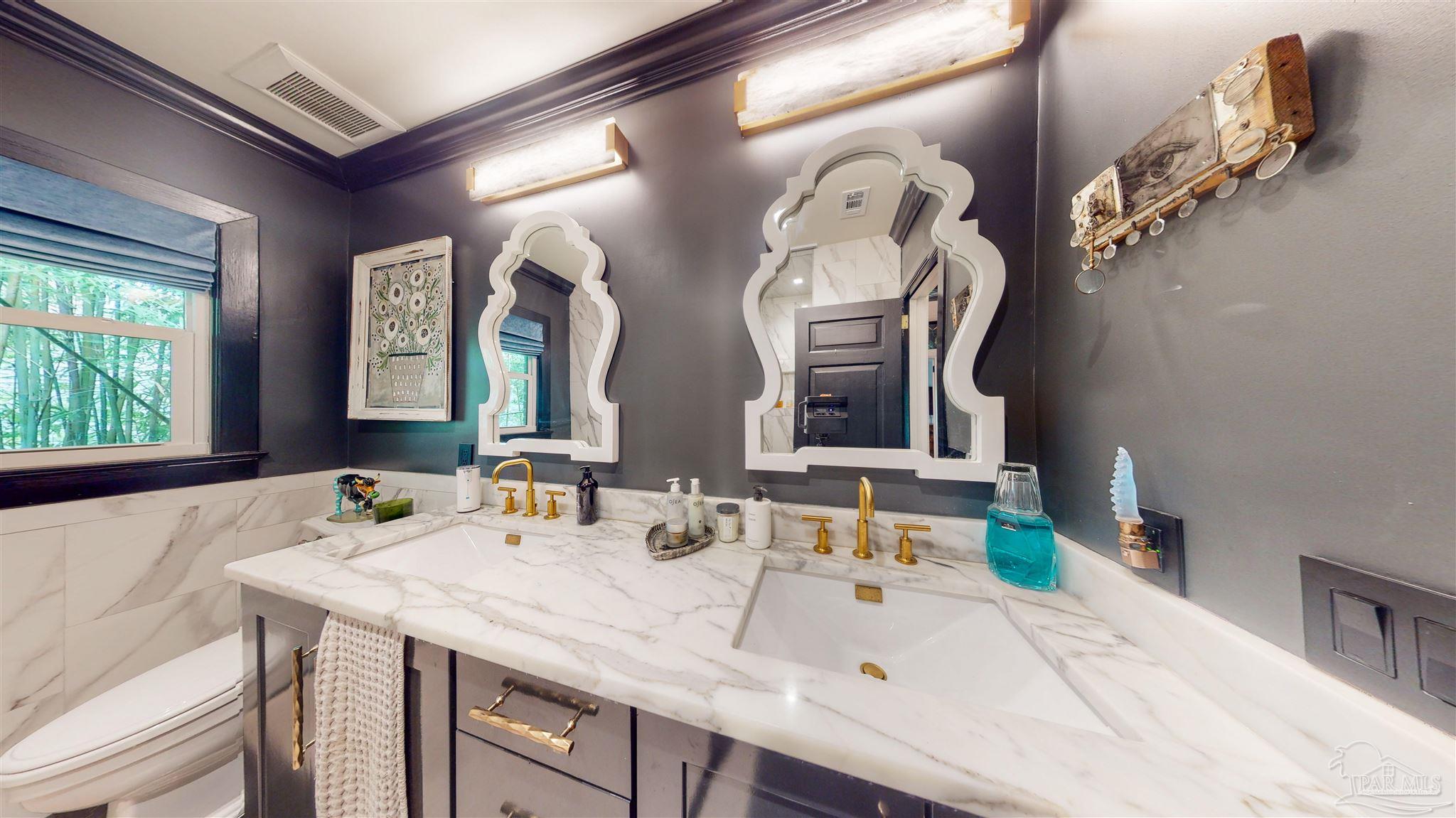 2275 East Cross Street Pensacola, FL 32503 - Photo 37 of 45