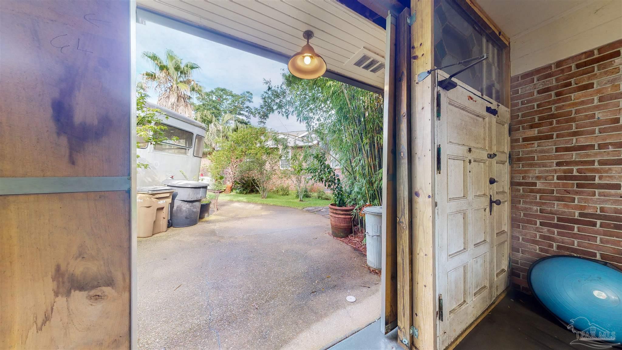 2275 East Cross Street Pensacola, FL 32503 - Photo 39 of 45