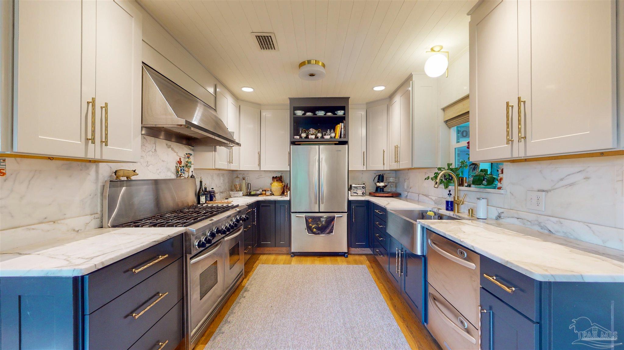 2275 East Cross Street Pensacola, FL 32503 - Photo 7 of 45