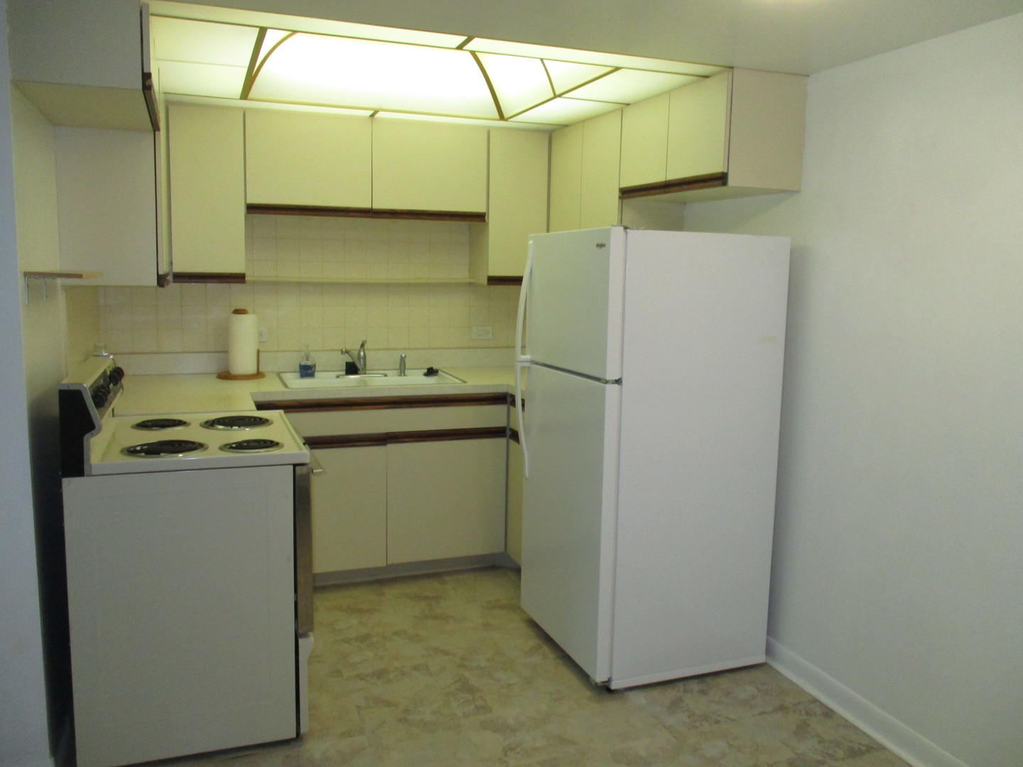 940 Holbrook Road, Unit 29B Homewood, IL 60430 - Photo 6 of 29 Gallery Image 6