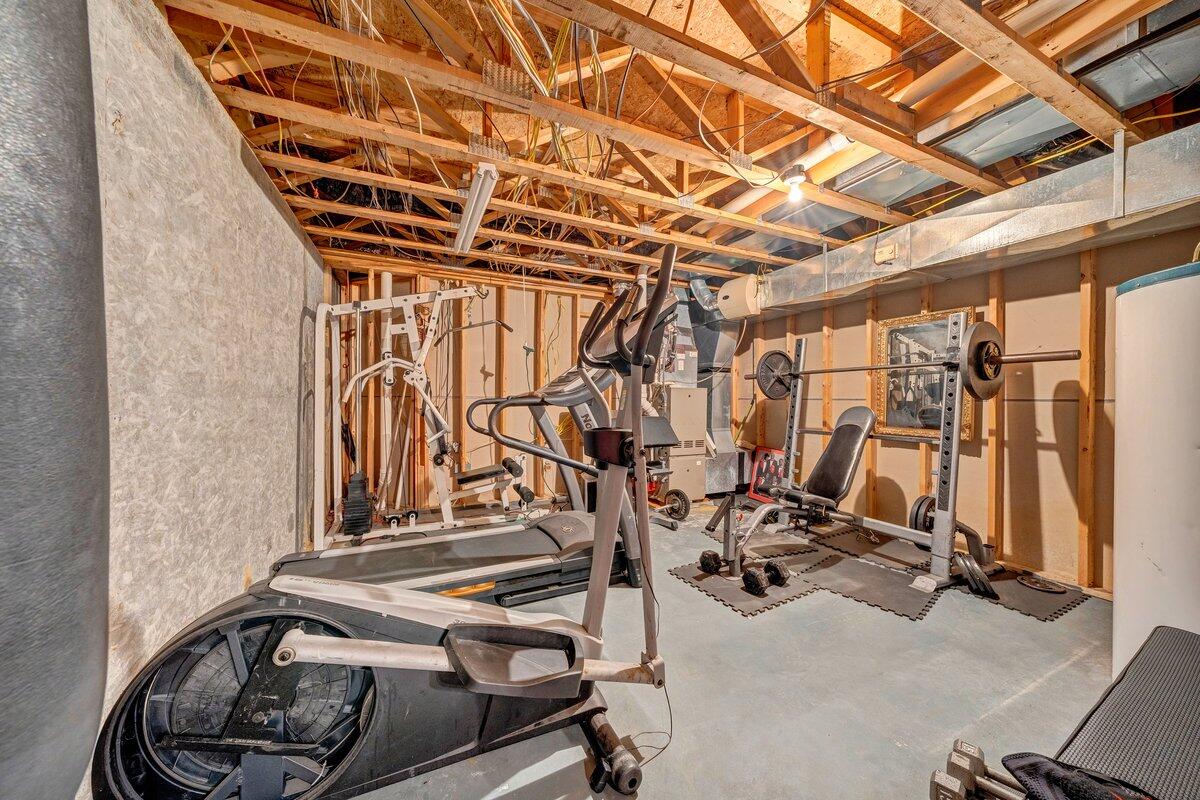 3770 Laurel Ridge Road Northwest Roanoke, VA 24019 - Photo 43 of 55 a view of a room with gym equipment